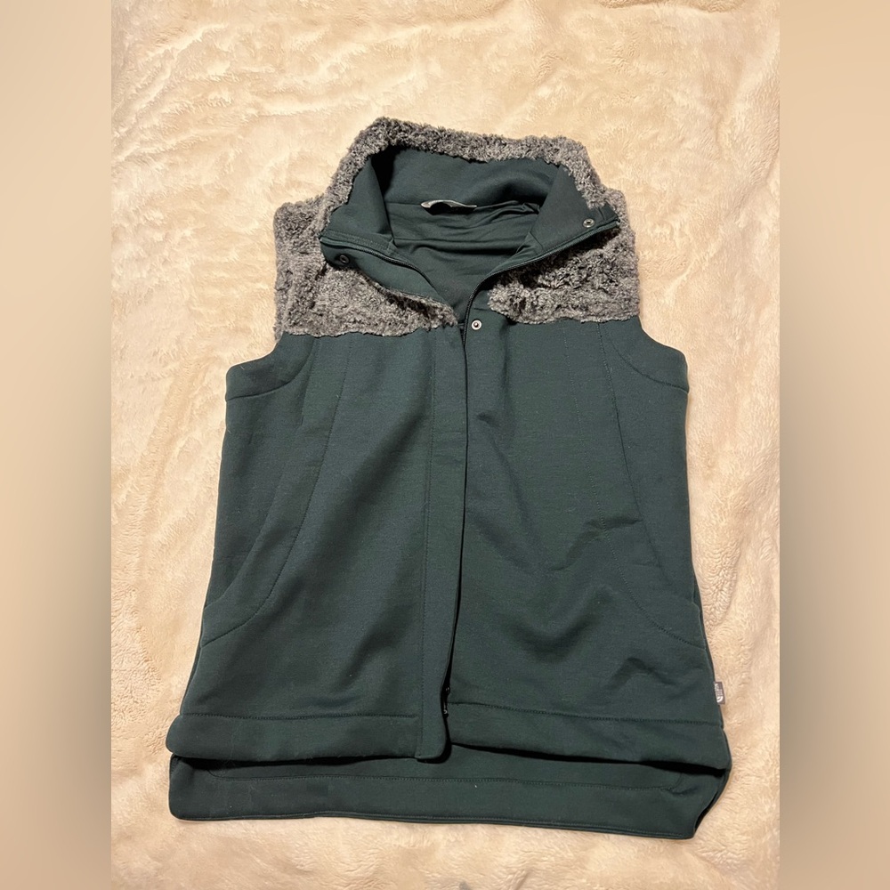 The North Face Vest Women’s Small Hybrination Neo Thermal 3D Green Grey Faux Fur